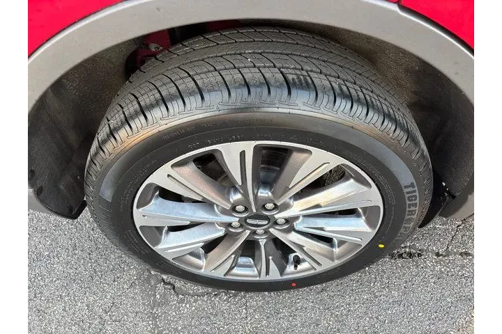 $33985 : Lincoln Corsair 2022 AWD Res image 10