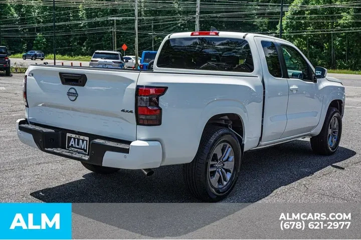 $31420 : Nissan Frontier 2025 4x4 SV image 6