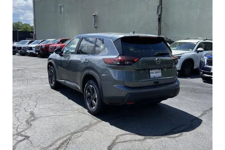 $19472 : Nissan Rogue 2025 AWD SV 4dr image 6