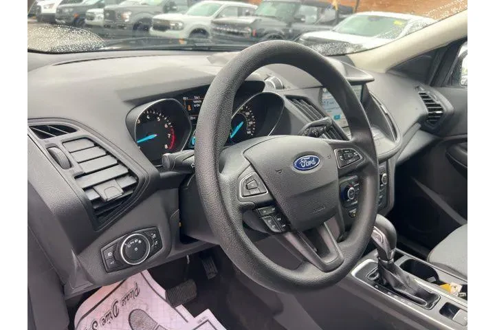 $12225 : Ford Escape 2019 SE 4dr SUV image 7