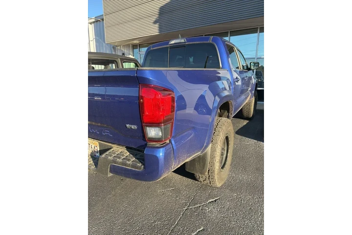 $37405 : Toyota Tacoma 2023 4x4 TRD P image 6