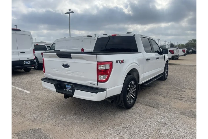 $32159 : Ford F-150 2023 4x2 Lariat 4 image 3