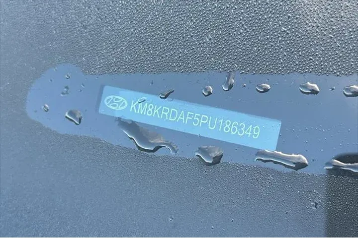 $27990 : Hyundai IONIQ 5 2023 AWD Lim image 8