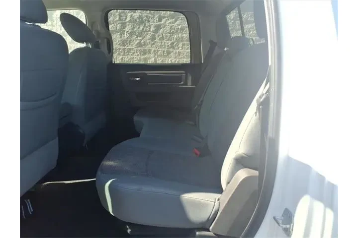 $22000 : Ram 1500 2017 4x4 SLT 4dr Cr image 9