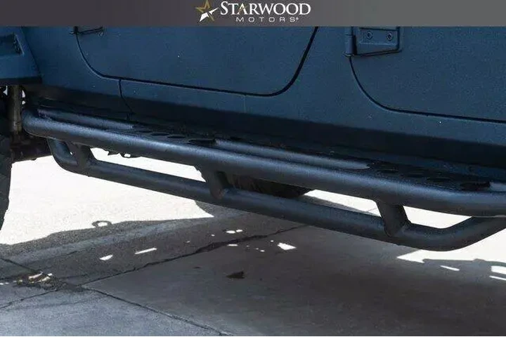 $26998 : Jeep Wrangler Unlimited 2017 image 6