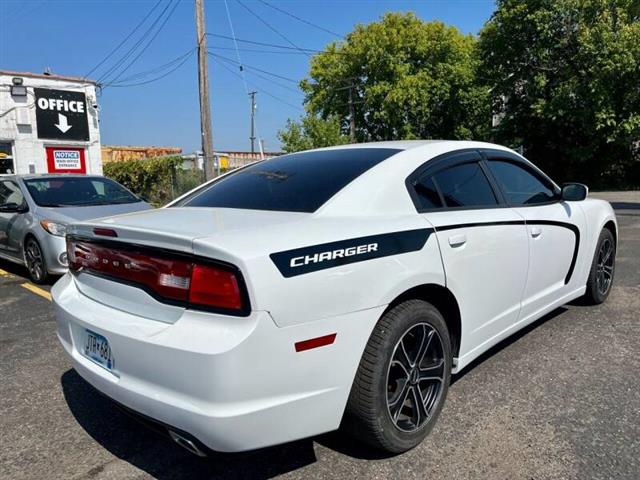 $13500 : 2014 Charger SE image 6