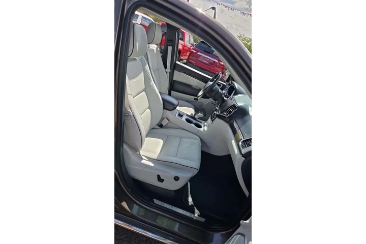 2020 JEEP GRAND CHEROKEE2020 image 9