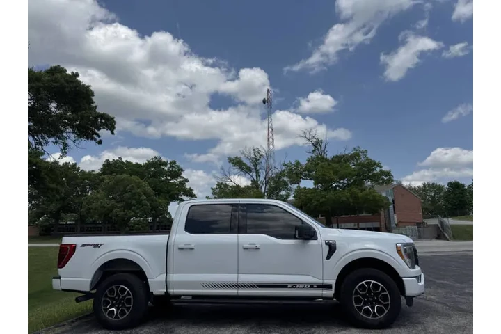 $22999 : 2021 F-150 XLT image 5