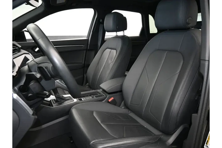 $26869 : Audi Q3 2025 AWD quattro S l image 10