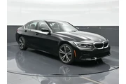 $33925 : BMW 3 Series 2022 330i 4dr S thumbnail
