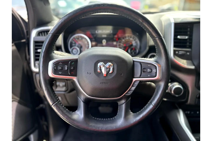 2019 RAM 1500 Big Horn Trail image 9