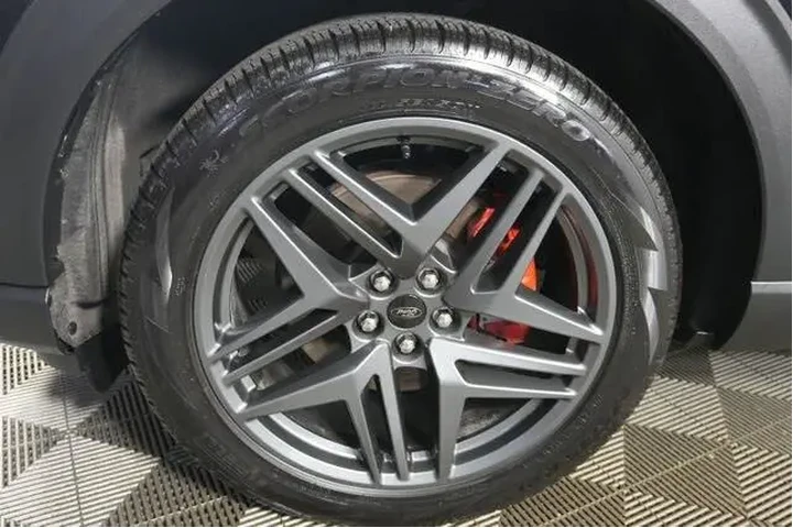 $39900 : Ford Explorer 2025 AWD ST-Li image 9