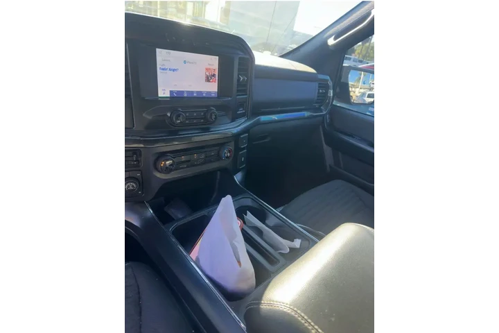 $31709 : Ford F-150 2021 4x4 XL 4dr S image 7