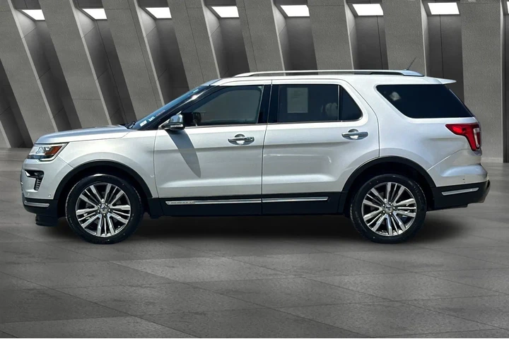 $22900 : Ford Explorer 2019 AWD Plati image 8