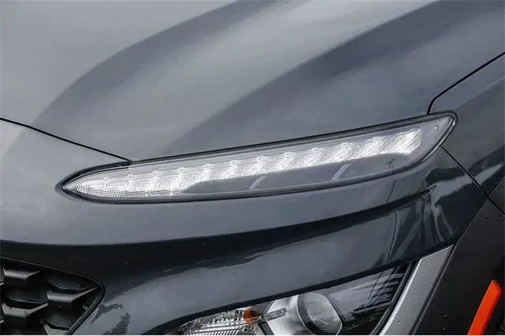 $18991 : Hyundai KONA 2023 SEL 4dr Cr image 8