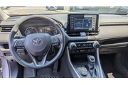 $30399 : 2021 RAV4 Hybrid XLE thumbnail