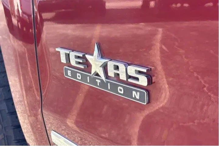 $21977 : Chevrolet Silverado 1500 201 image 9