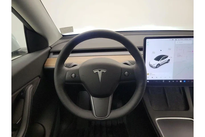 $28998 : Tesla Model Y 2021 AWD Long image 10
