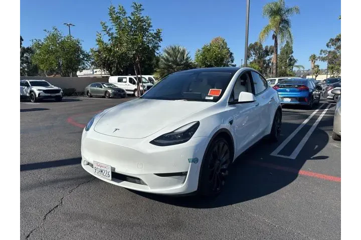 $30995 : Tesla Model Y 2022 AWD Perfo image 1