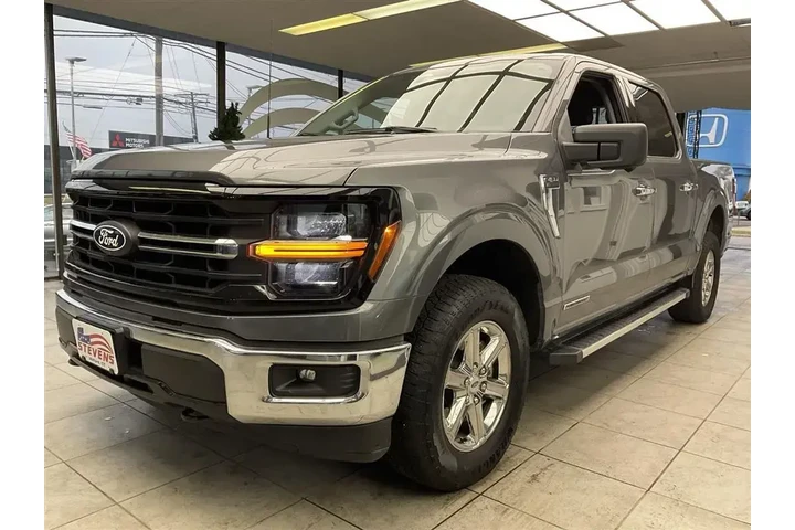 $39995 : Ford F-150 2024 4x4 XLT 4dr image 3