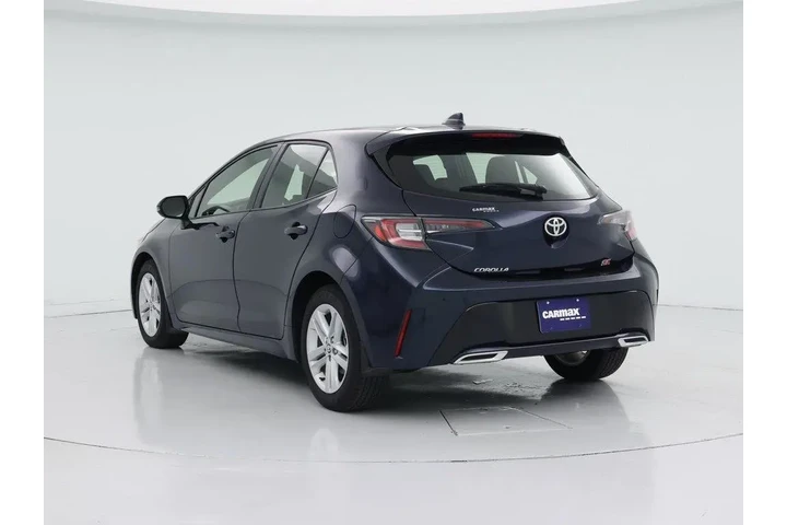 $24998 : Toyota Corolla Hatchback 202 image 2