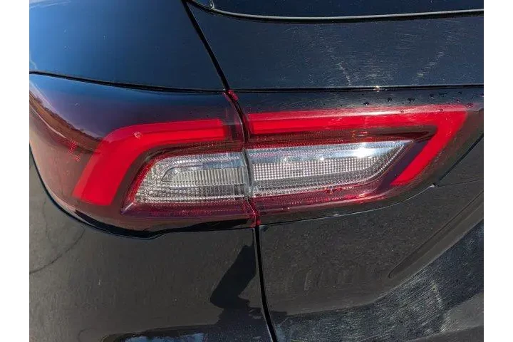 $22999 : Ford Escape 2024 ST-Line 4dr image 9