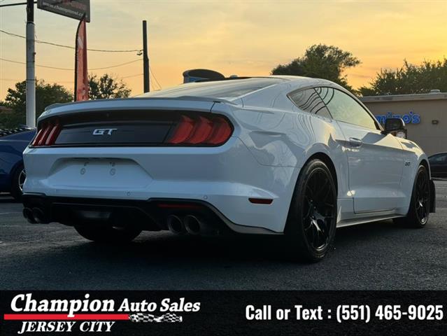 Used 2019 Mustang GT Premium image 8