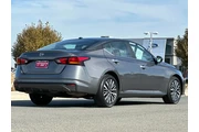 $21951 : Nissan Altima 2025 2.5 SV 4d thumbnail
