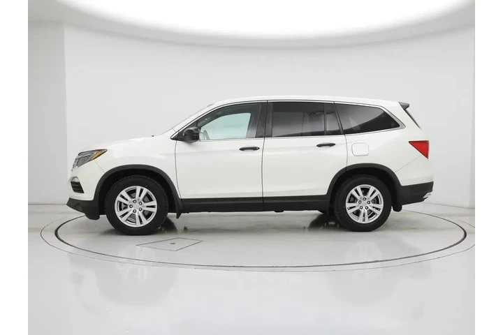 $19998 : Honda Pilot 2018 LX 4dr SUV image 3