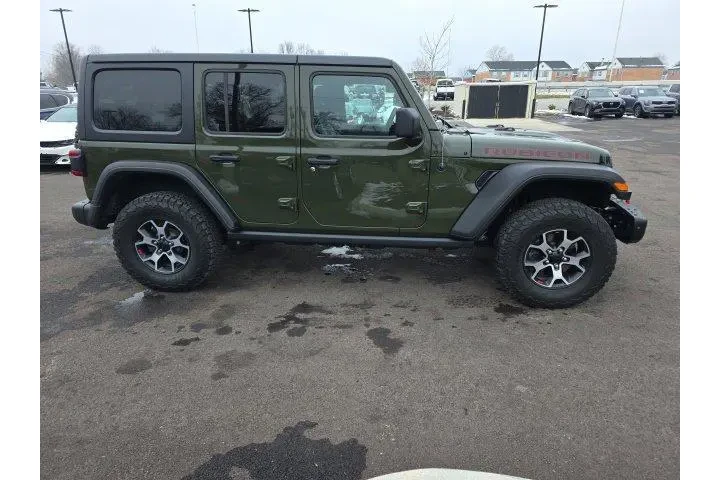 $37505 : Jeep Wrangler Unlimited 2021 image 2