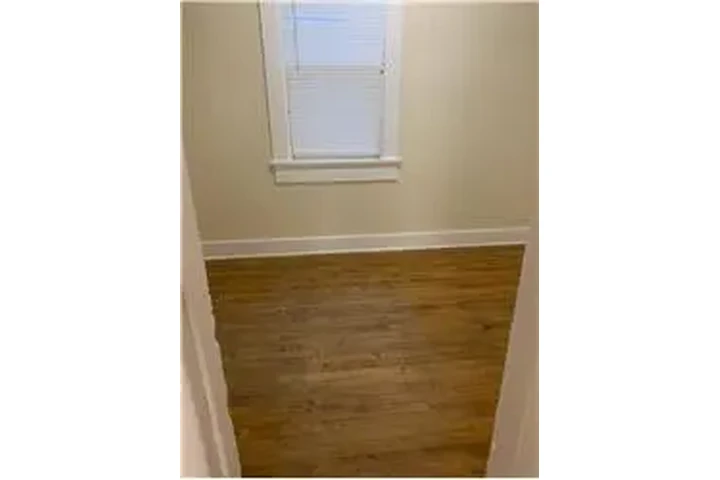 $1700 : Rental property with 3 bedro image 10