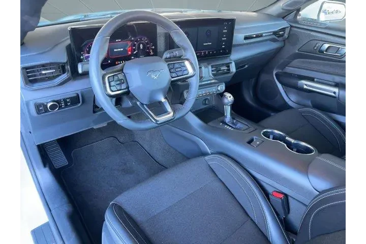 $29999 : Ford Mustang 2024 EcoBoost 2 image 4