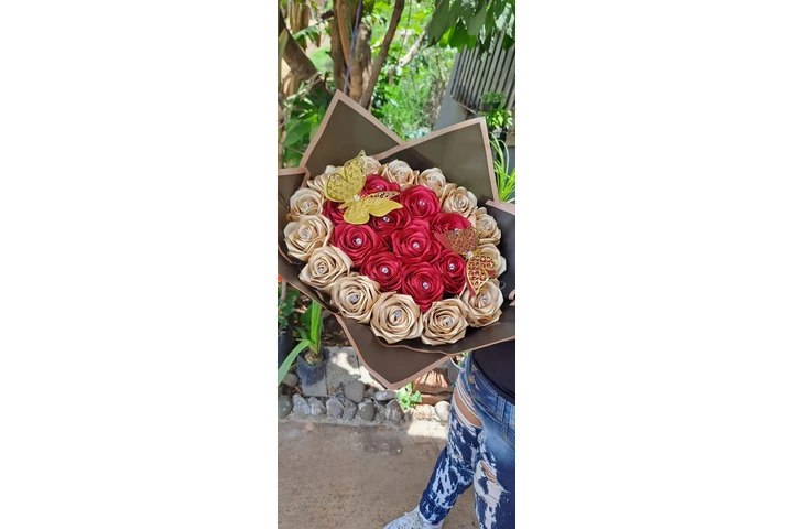 Bonitos ramos rosas eternas image 10