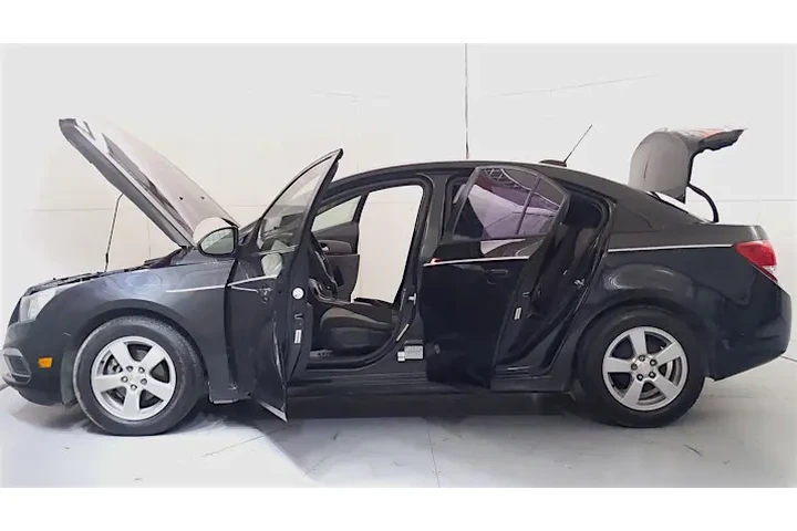 2015 Escape SE 4WD image 9