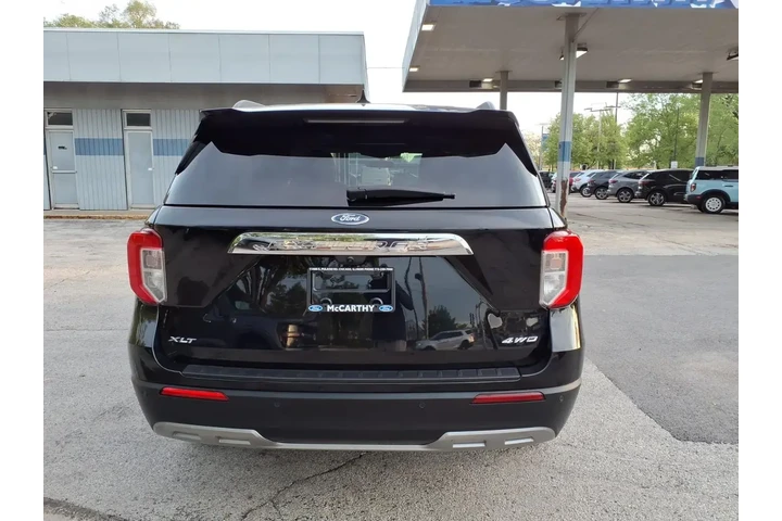 $33764 : Ford Explorer 2024 AWD XLT 4 image 4