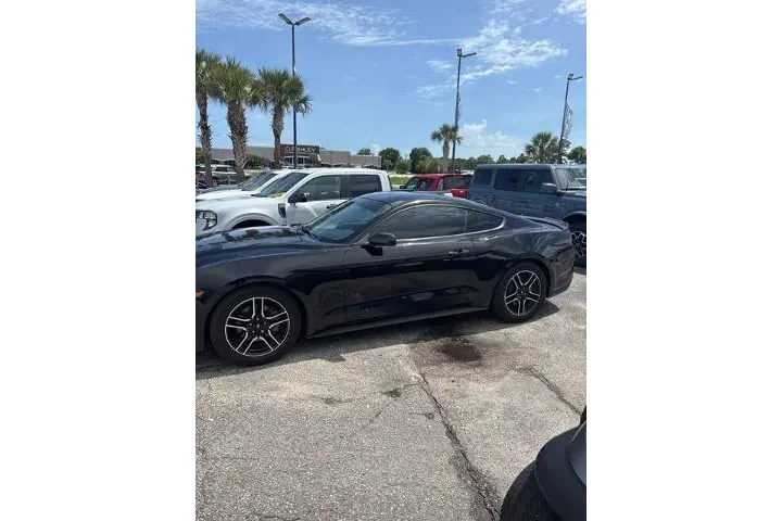 $21186 : Ford Mustang 2018 EcoBoost 2 image 8