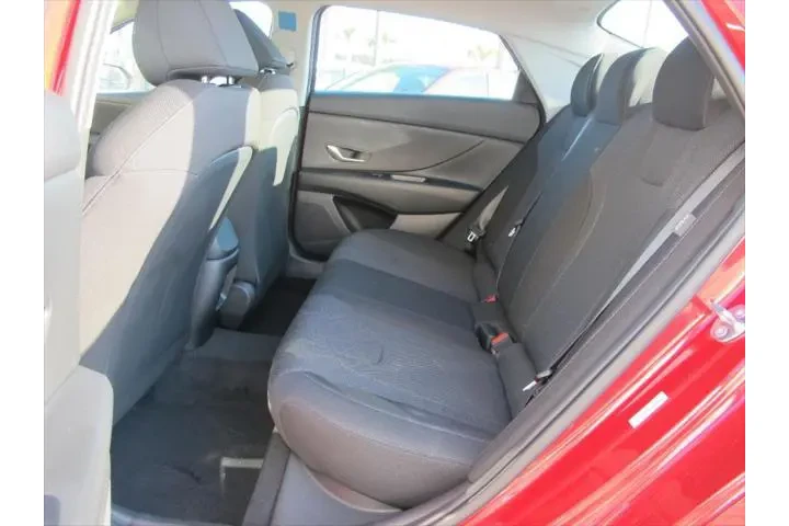 $23910 : Hyundai ELANTRA 2025 SE 4dr image 5