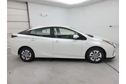 $22998 : Toyota Prius 2017 Three 4dr thumbnail