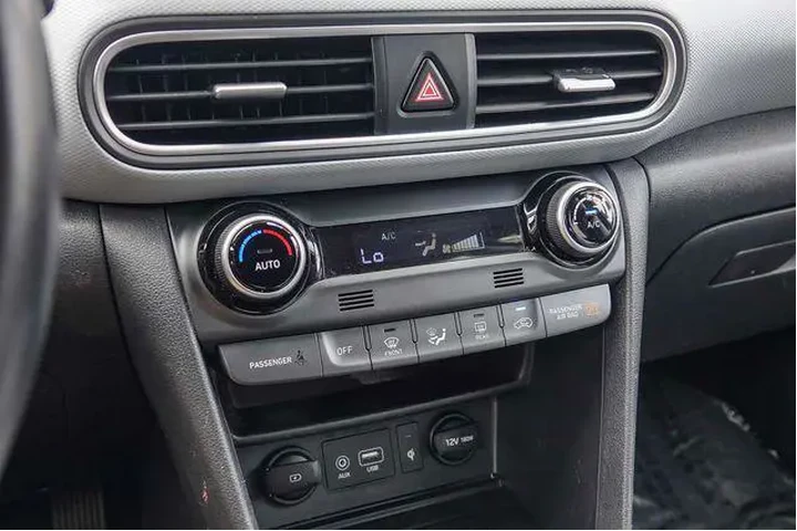 $17000 : Hyundai KONA 2020 AWD Limite image 10