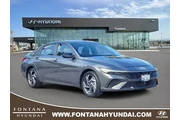 Hyundai ELANTRA Hybrid 2025