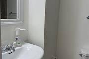 $1200 : rento habitación con baño priv thumbnail