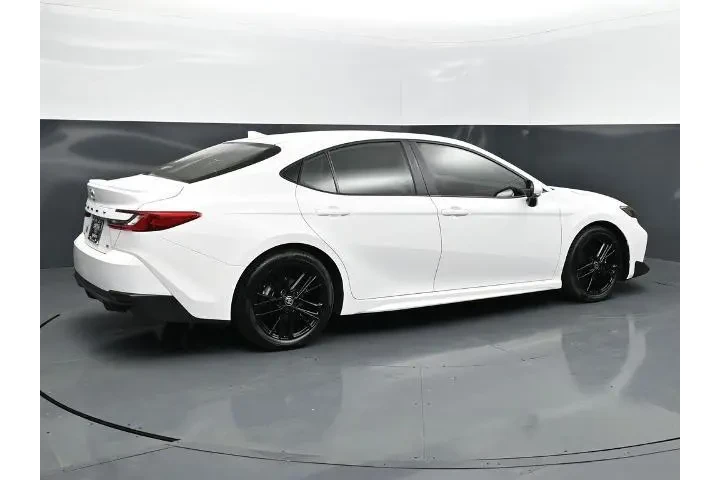 $29378 : Toyota Camry 2025 SE 4dr Sed image 7