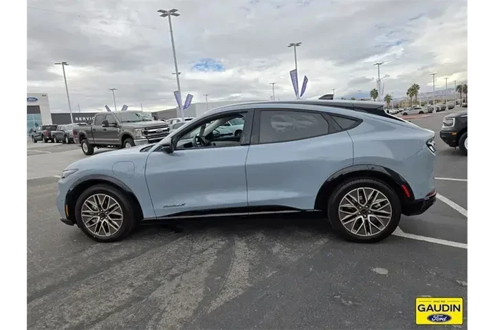 $32900 : Ford Mustang Mach-E 2024 Pre image 4