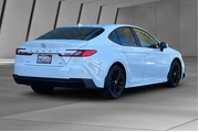 $29200 : Toyota Camry 2025 SE 4dr Sed thumbnail