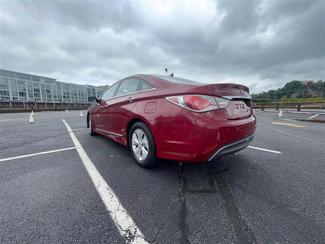 $5495 : 2015 HYUNDAI SONATA image 8