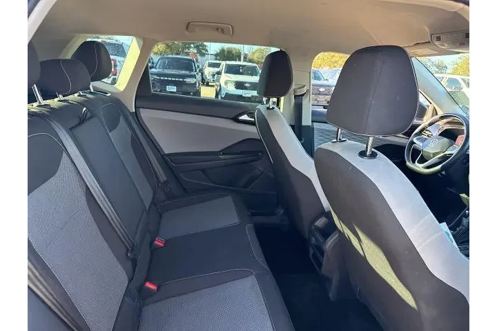 $16191 : Volkswagen Taos 2023 S 4dr S image 6