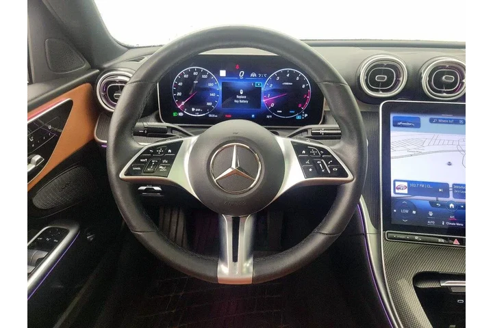 $31998 : Mercedes-Benz C-Class 2022 A image 10