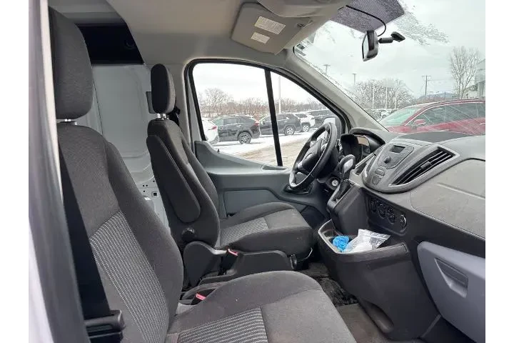 $16089 : Ford Transit 2015 250 3dr LW image 7