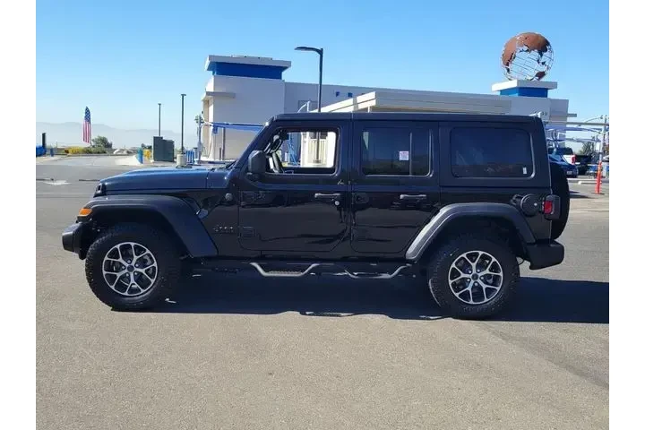 $33525 : Jeep Wrangler 2024 4x4 Sport image 4
