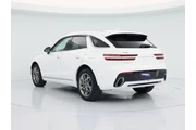 $38998 : Genesis GV70 2023 AWD 2.5T S thumbnail